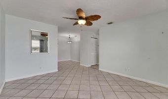 1049 APOLLO BEACH Blvd D, Apollo Beach, FL 33572