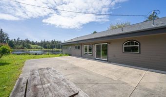 54601 WINTERBERRY Dr, Bandon, OR 97411