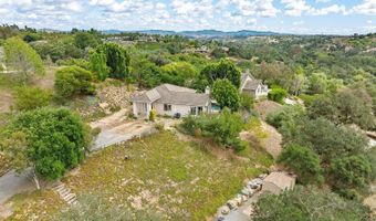 2557 Live Oak Park Rd, Fallbrook, CA 92028