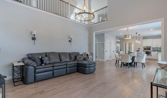 22 Sunrise Cir, Auburn, NH 03032