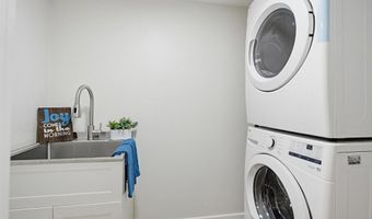 9345 Monona Dr, La Mesa, CA 91942