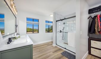 1302 W Coyote Trl, Benson, AZ 85602