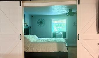 380 Sunset Ave 12, North Providence, RI 02904