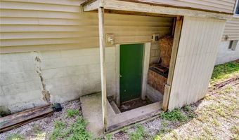 3308 Fernwood Ave, Alton, IL 62002