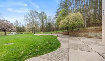 9200 Bailey Dr NE, Ada, MI 49301