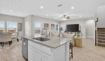 1721 Zilker Park Trl, Alvarado, TX 76009