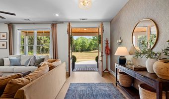 425 Dean Rd, Barnesville, GA 30204