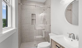322 Third St, Beach Haven, NJ 08008