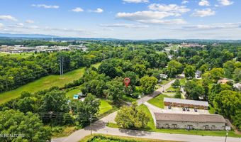 966 Poplar St, Alcoa, TN 37701