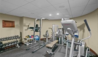 74 Bayberry Rd, Narragansett, RI 02882