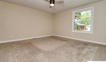 1622 14th St, Auburn, NE 68305