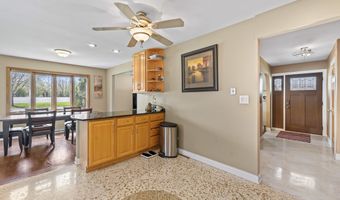 1005 E Orchard St, Arlington Heights, IL 60005