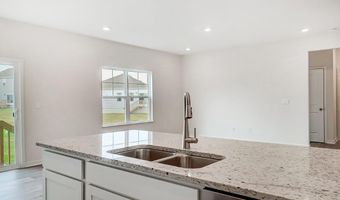 28 Cider Mill Dr, Ashville, OH 43103