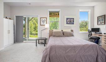 2990 Stoke Way, Ann Arbor, MI 48105