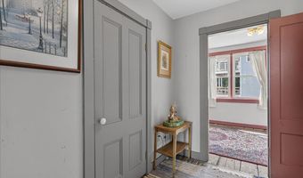 104 Front St, Belfast, ME 04915