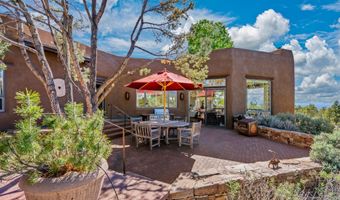 267 Hondo Seco Rd, Arroyo Seco, NM 87514
