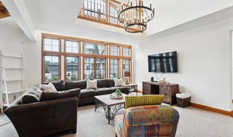 7463 Ocean Dr, Avalon, NJ 08202