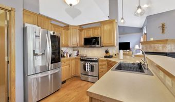 2528 N Fieldstone St, Andover, KS 67002