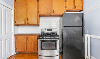 106 Pleasant St, Cranston, RI 02910