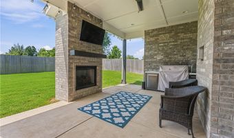 1105 SW Alleghany Ave, Bentonville, AR 72713
