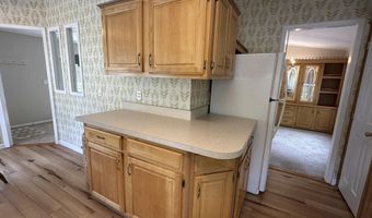 13 Pine Cone Dr, Alfred, ME 04002