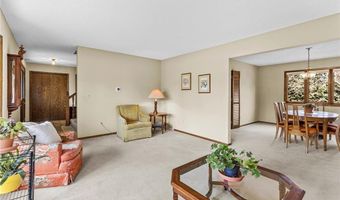 1181 Karth Lake Dr, Arden Hills, MN 55112
