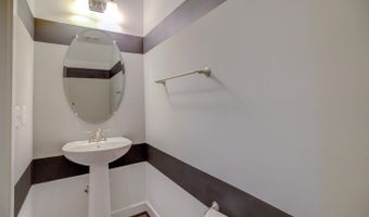 23098 SULLIVANS COVE Sq, Brambleton, VA 20148