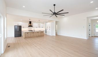 7 JOCKEY Ct, Berlin, MD 21811
