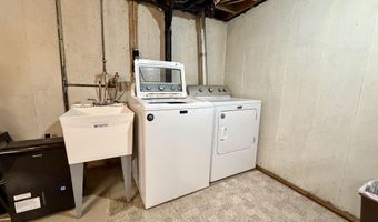 1808 SE 12th Ave, Aberdeen, SD 57401