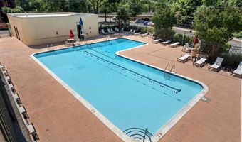 4500 S FOUR MILE RUN Dr 222, Arlington, VA 22204