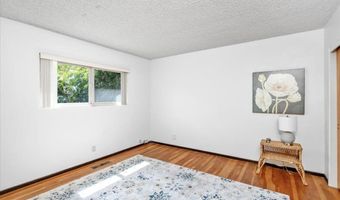 3230 EUREKA Pl, Carlsbad, CA 92008