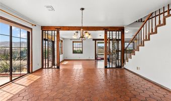 8525 Wildflower Ln, Agua Dulce, CA 91390
