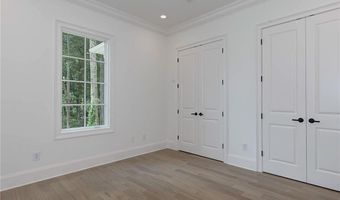 801 KENTWOOD Dr, Auburn, AL 36830