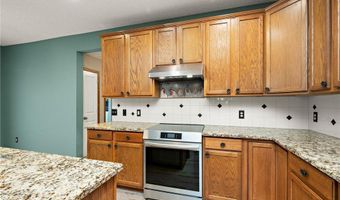 11301 69th St NE, Albertville, MN 55301