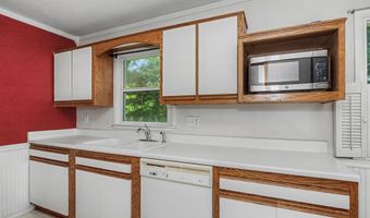 3905 Ontario St, Ames, IA 50014