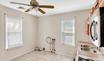 160 Market St 2, Amsterdam, NY 12010
