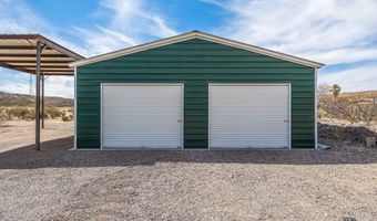 10 Seco Ct, Caballo, NM 87931