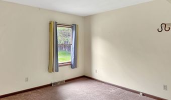 32 Starr Rd, Colchester, CT 06415