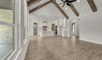313 Wrangler Ct, Weatherford, TX 76085