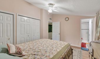 3935 Chickasha Rd, Atlantis, FL 33462