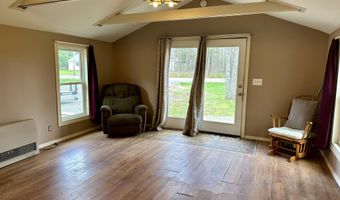 28 Mount Vernon Rd, Augusta, ME 04330