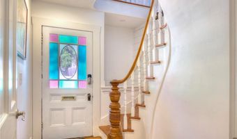 75 Mary St, Newport, RI 02840