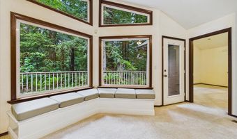 1195 Diamond Dr, Arcata, CA 95521