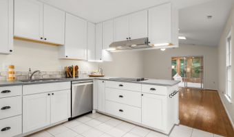 704 SYDNEY Ter, Annapolis, MD 21401