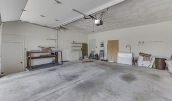 6843 Glacier Dr, Indianapolis, IN 46217