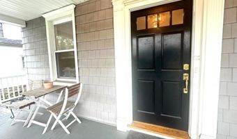 66 Locust St 1, Greenwich, CT 06830