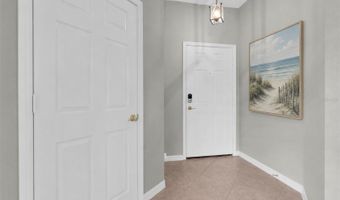 335 SENECA FALLS Dr, Apollo Beach, FL 33572