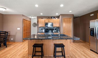 904 NE 48th Ln, Ankeny, IA 50021
