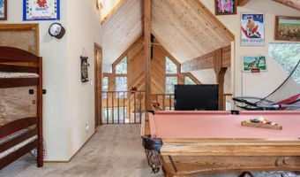 2245 Castlewood Ln, Arnold, CA 95223
