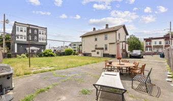 485 Hallett St, Bridgeport, CT 06608